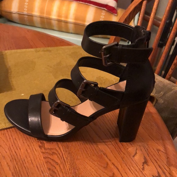 Beautiful heels worn maybe once - Picture 5 of 7